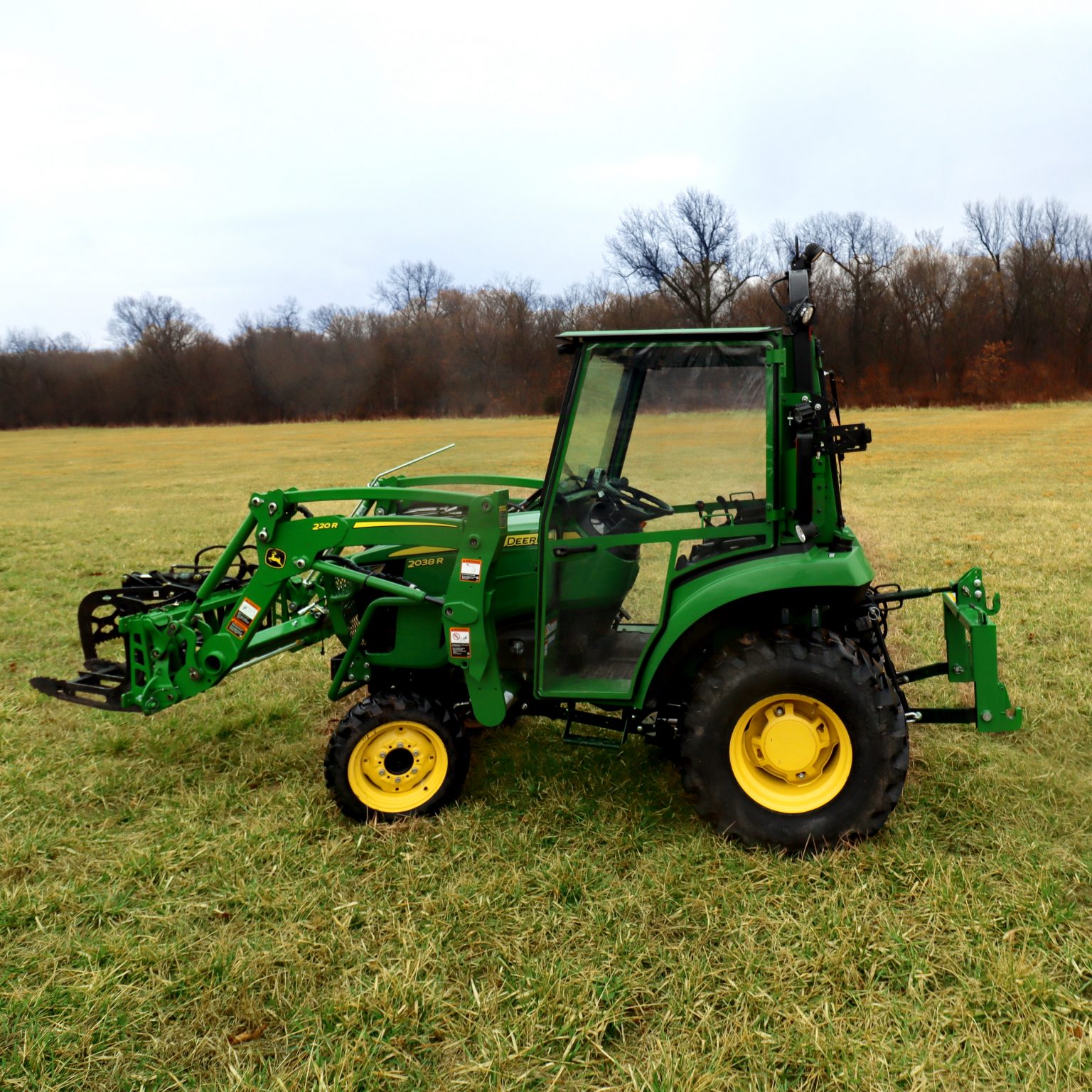 John Deere 2032R | 2038R Plus Cab (2017+)